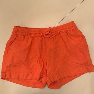 Orange line shorts. Size medium. In good condition.